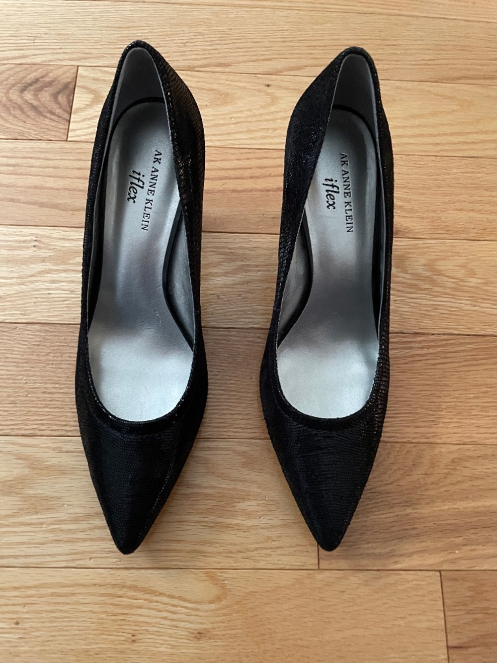Anne Klein Black Snake Like Heels, Size 8.5